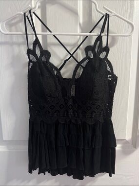 Zenana Outfitters Black Lace Ruffle Tank Top